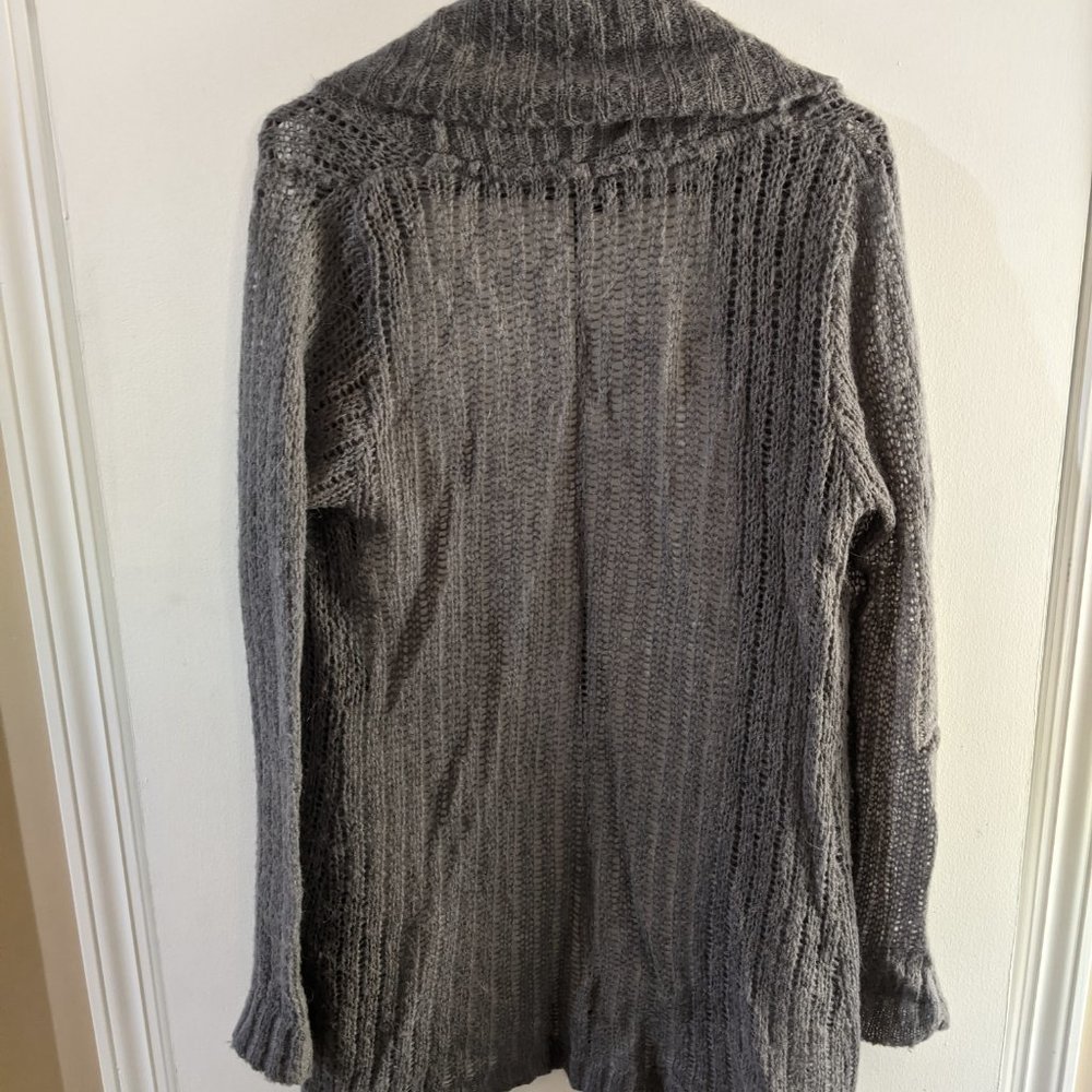 Bench Cardigan - Picture 4 of 5
